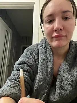 Snapshot of Stasia_Queen chatting on 02/08/25, 11:34 Stasia Queen online show from 02/08/25, 11:34
