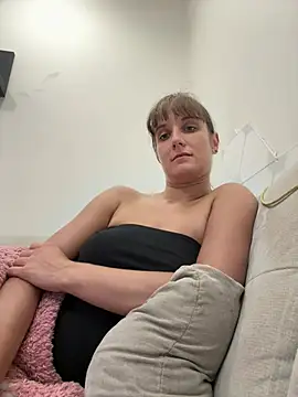 jennifer11772 online show from 06/06/26, 07:29