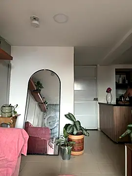 DakotaShelby online show from 11/16/25, 08:36