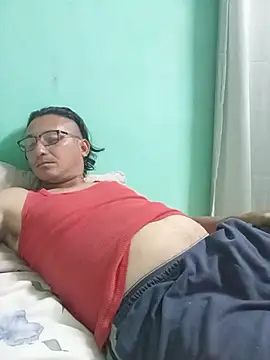 Andresguz35 online show from 07/15/26, 03:34