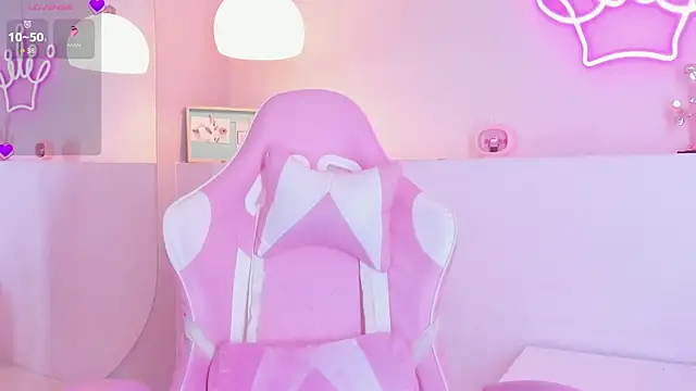 soy jess03 online show from 10/15/25, 12:16