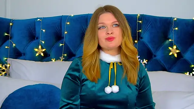 CrystalLyons online show from 12/25/24, 01:19