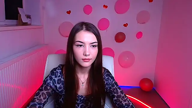 Sandy GG online show from 03/08/25, 09:50
