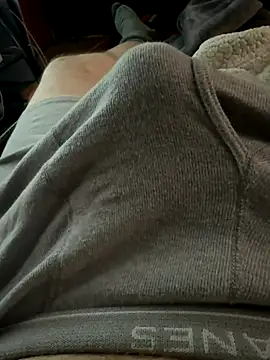 jrizz215 online show from 10/23/25, 06:50