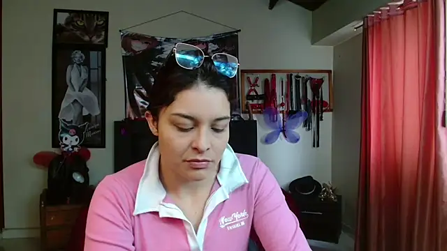 Marilynselxoveanalhard online show from 05/06/26, 02:22