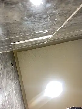 Snapshot of Lucascacaca chatting on 12/29/24, 07:32 Lucascacaca online show from 12/29/24, 07:32