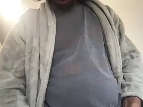 Snapshot of Lucascacaca chatting on 02/15/25, 03:50 Lucascacaca online show from 02/15/25, 03:50