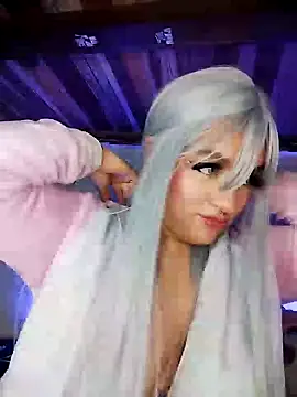 SophiaWeestt99 online show from 01/26/25, 05:23