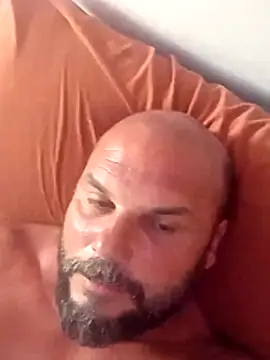 Javierchico online show from 07/08/26, 03:49