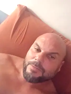 Javierchico online show from 07/29/26, 04:16