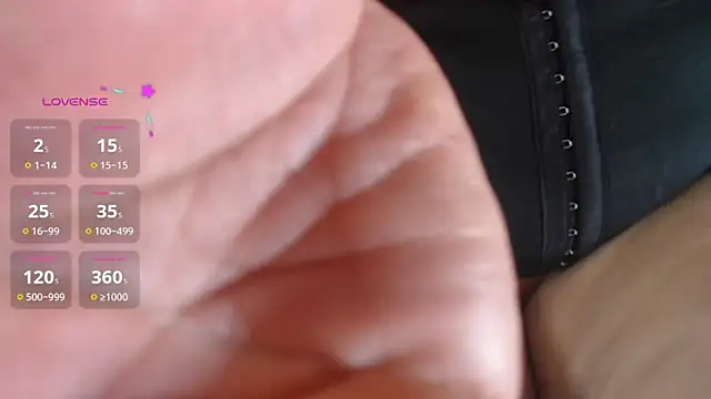 Victoria7777 online show from 11/20/25, 11:32