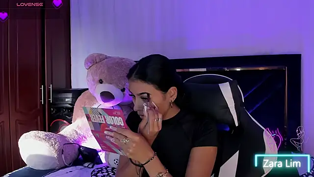 ZaraLim online show from 09/14/25, 09:47