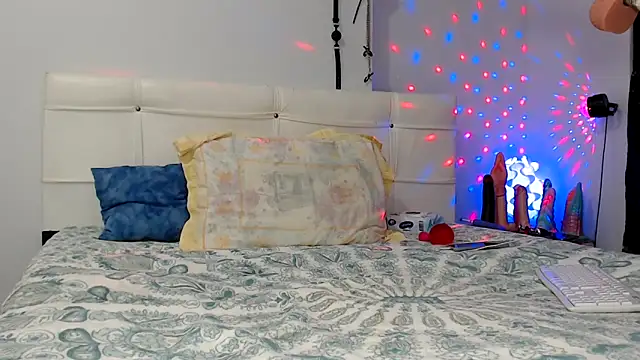 Bitter  online show from 09/22/25, 07:27