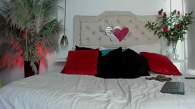 Snapshot of Samanthahavery44 chatting on 10/16/25, 05:58 Samanthahavery44 online show from 10/16/25, 05:58