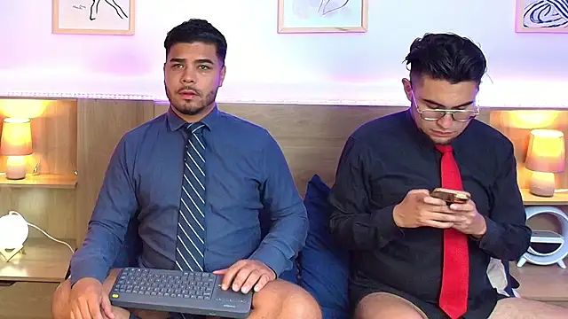 thiagowes online show from 11/14/25, 04:11