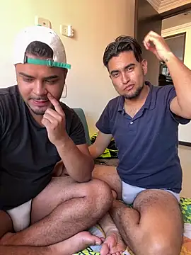 thiagowes online show from 11/23/25, 03:01