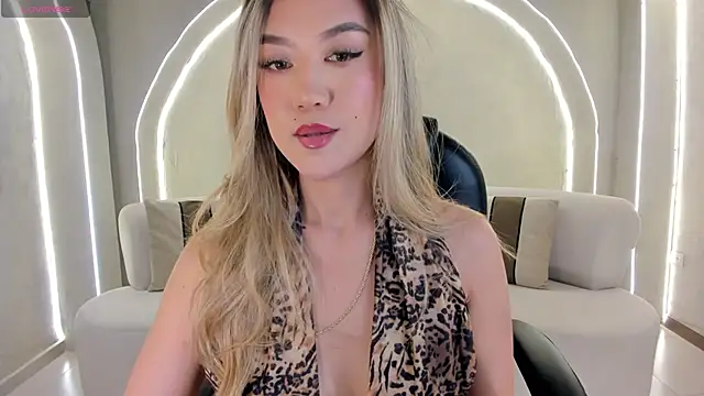 RebeccaHudson online show from 05/12/26, 07:44