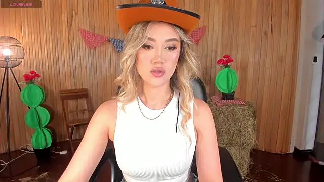RebeccaHudson online show from 07/03/26, 07:31