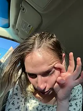 Snapshot of M1ssyk1ssy chatting on 03/01/25, 11:58 M1ssyk1ssy online show from 03/01/25, 11:58