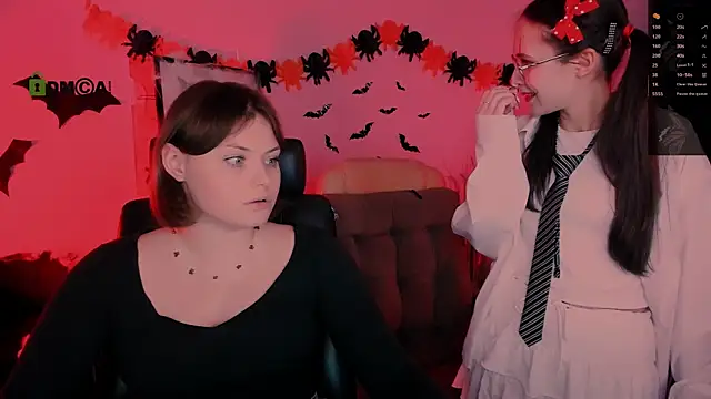 nikole kitt online show from 10/22/25, 07:35