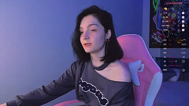 Luna-Moon online show from 12/09/24, 02:17