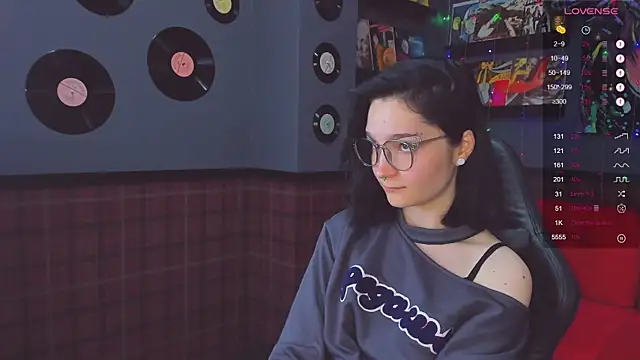 Luna-Moon online show from 12/13/24, 03:11
