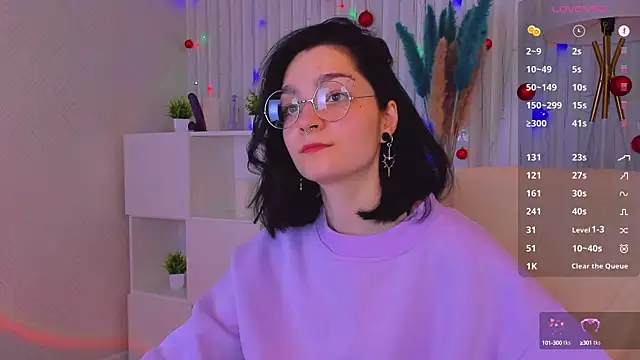 Luna-Moon online show from 12/22/24, 08:16