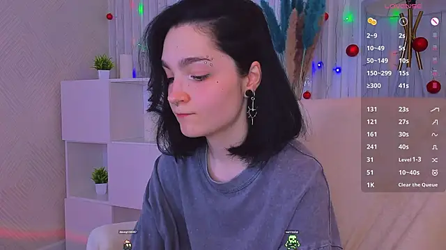 Luna-Moon online show from 12/22/24, 02:49