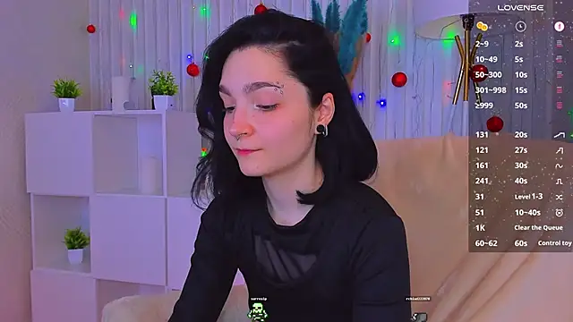 Luna-Moon online show from 12/23/24, 02:28