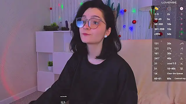 Luna-Moon online show from 01/03/25, 11:25