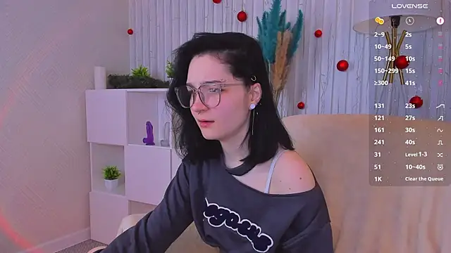 Luna-Moon online show from 01/17/25, 12:53