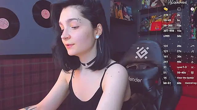 Luna-Moon online show from 01/18/25, 11:00