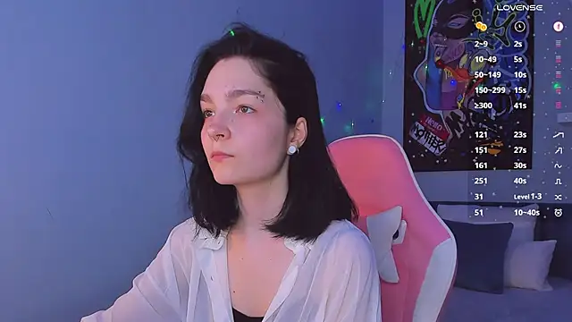Luna-Moon online show from 01/28/25, 10:56