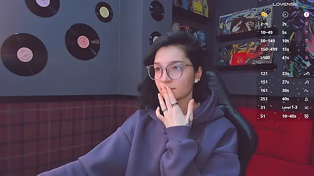Luna-Moon online show from 02/04/25, 10:54