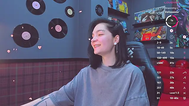 Luna-Moon online show from 02/14/25, 08:42