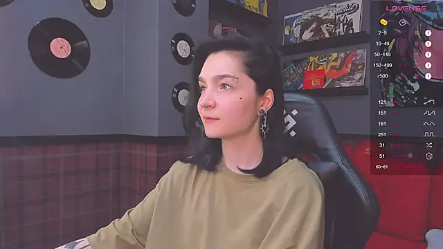 Luna-Moon online show from 03/14/25, 11:45