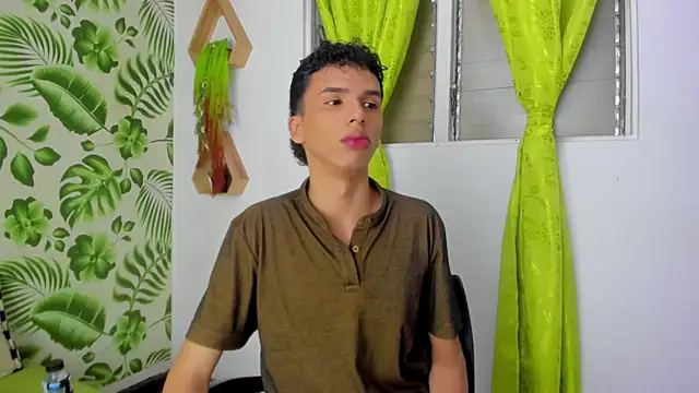 SEANTROYY online show from 03/13/25, 03:54
