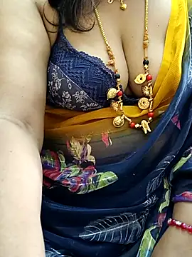 gaurika18 online show from 02/28/25, 06:54