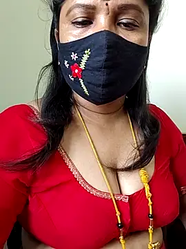 gaurika18 online show from 06/07/26, 05:44
