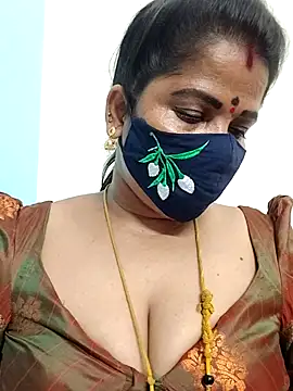 gaurika18 online show from 06/11/26, 04:27