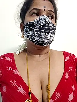 gaurika18 online show from 06/14/26, 04:53