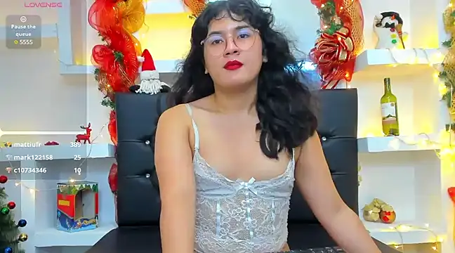 Snapshot of Elith_Berry69 chatting on 12/31/24, 09:39 Elith Berry69 online show from 12/31/24, 09:39