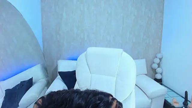 meggan 77 online show from 02/15/25, 09:38