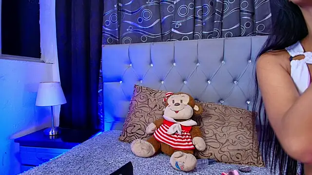 meggan 77 online show from 10/15/25, 04:01