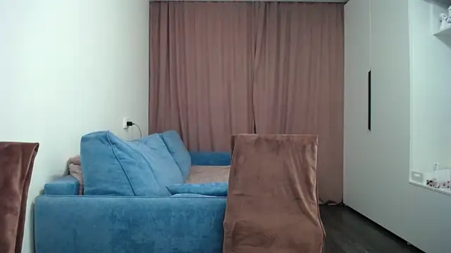 Snapshot of LinaSparks chatting on 02/28/25, 03:04 LinaSparks online show from 02/28/25, 03:04