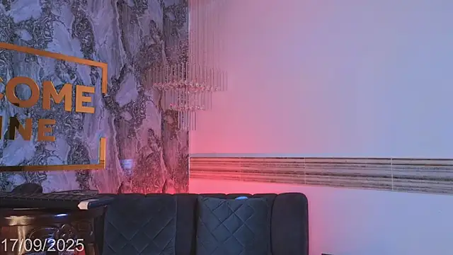 Snapshot of Keila_Mendoza chatting on 09/18/25, 11:40 Keila Mendoza online show from 09/18/25, 11:40