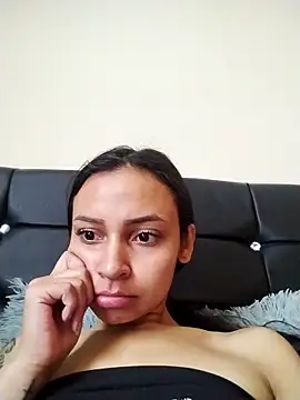 emma ambar online show from 10/08/25, 05:10