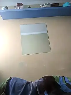 Snapshot of Andrzej-M chatting on 09/26/25, 10:30 Andrzej-M online show from 09/26/25, 10:30