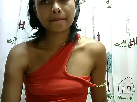 Snapshot of Rakonalie chatting on 01/04/25, 12:05 Rakonalie online show from 01/04/25, 12:05