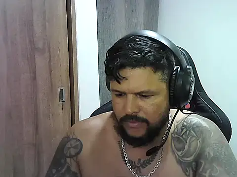 Snapshot of tupapito00 chatting on 03/17/26, 06:06 tupapito00 online show from 03/17/26, 06:06